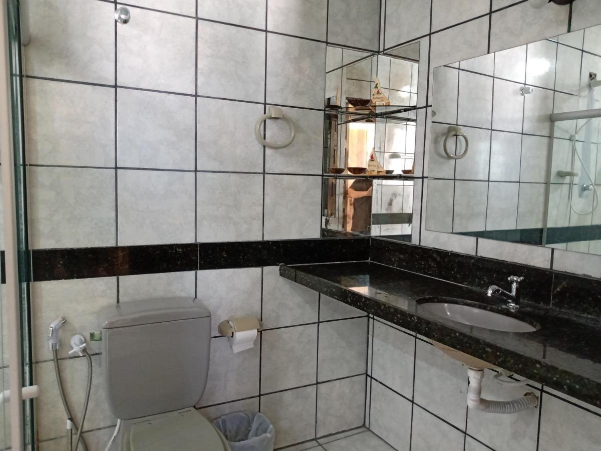 Aptº 1º Andar Em Casa Caiada A 100 Mts Da