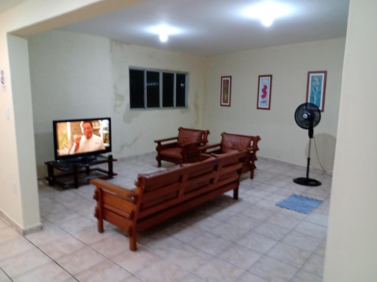Aptº 1º Andar Em Casa Caiada A 100 Mts Da *