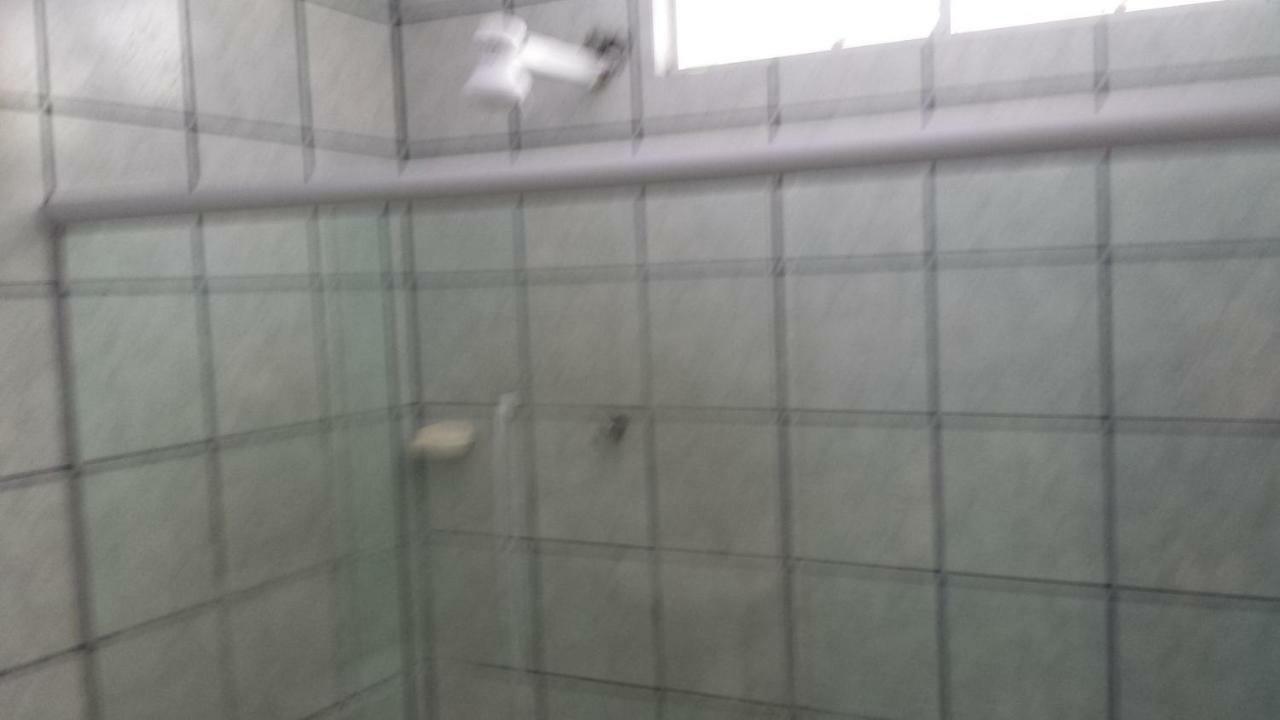Aptº 1º Andar Em Casa Caiada A 100 Mts Da Olinda